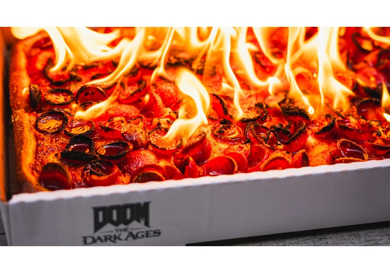  This exclusive DOOM: The Dark Ages skin comes with a Hellfire Pepperoni pizza. Don't burn the roof of your mouth... or your soul. 
