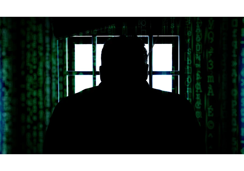  Dev plants kill switch in ex-employer's network that crashed servers and deleted files, gets four years in the slammer — kill switch triggered by dev's removal from Active Directory when fired 
