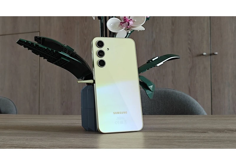 Galaxy A36 specs just leaked – and it’s not looking good for our favorite cheap Samsung phone