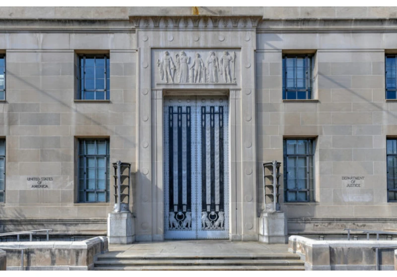 Google’s Antitrust Showdown: 17 States Involved In DOJ Lawsuit via @sejournal, @kristileilani