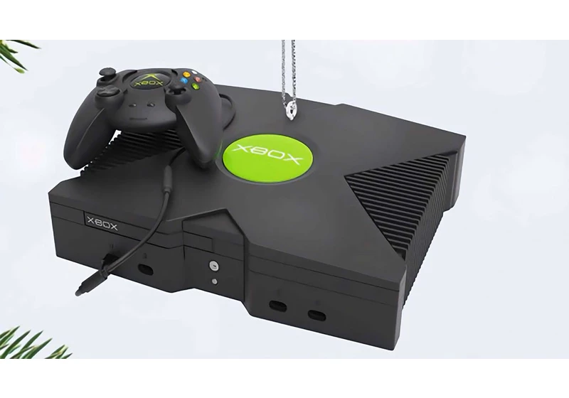  This mini Xbox will make Gregorian chants drift from your Christmas tree this year 