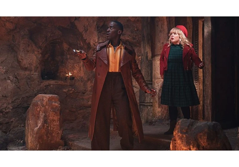New Doctor Who Christmas Special trailer teases a full festive time travelling adventure and I can't wait