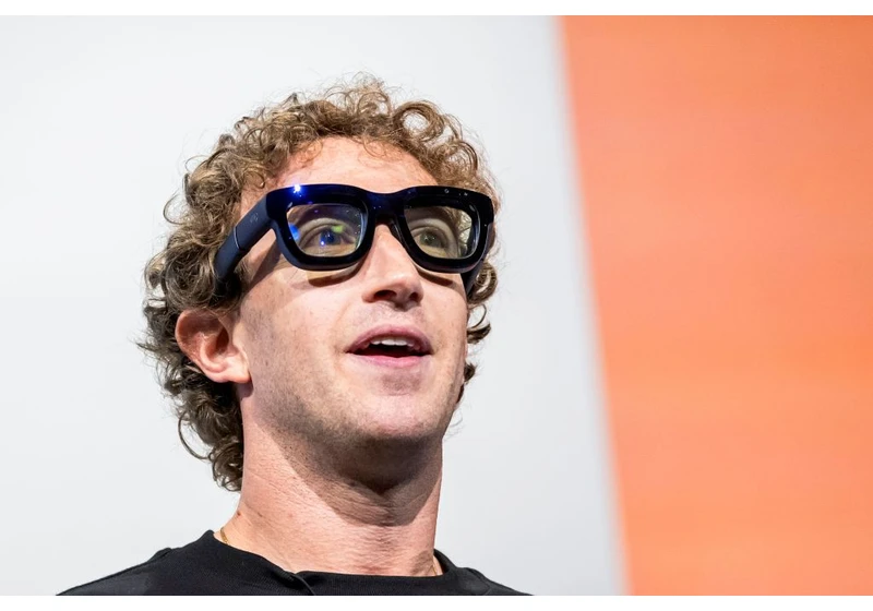 "Buckle up": Meta's Mark Zuckerberg warns of "intense" year filled with AI