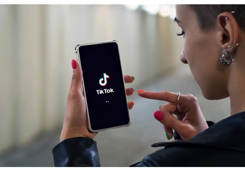 TikTok Introduces STEM Feed: Safe, Educational Content For Teens via @sejournal, @kristileilani