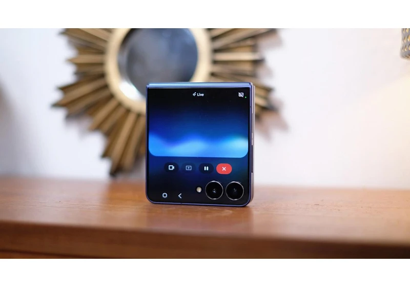 Engadget review recap: Samsung Z Flip 7, Oakley Meta glasses, DJI Osmo 360 and more