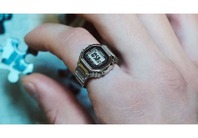 The new Casio CRW-001-1JR is both a smart ring and a smartwatch