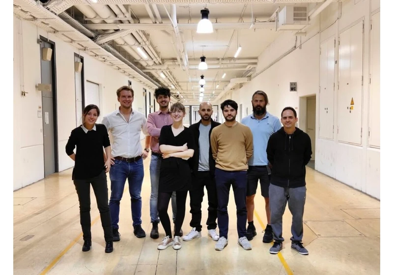 Vienna-based VitreaLab nabs seven-digit seed round to increase efficiency and brightness of smartphone displays