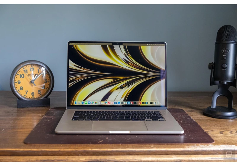 Apple's 15-inch M2 MacBook Air is up to $250 off right now
