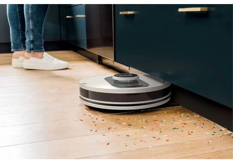 Tidy up your home and save 50% with this Shark robot vacuum