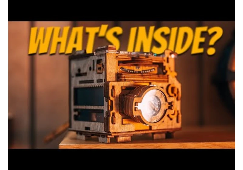 Opening Sherlock Holmes' Camera!