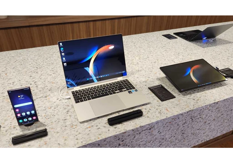 Samsung’s killer software makes Galaxy PCs, phones, and tablets better together