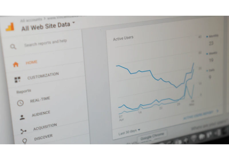 Comparing UA vs. GA4 metrics: Key differences you need to know
