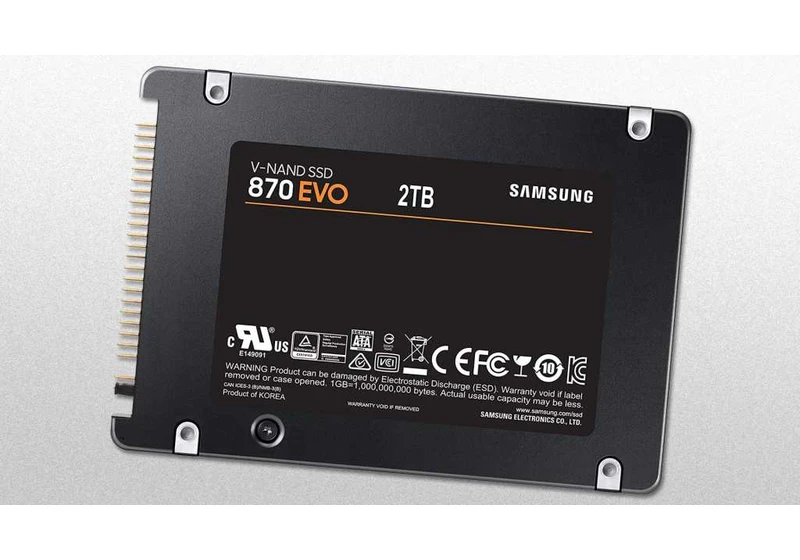 Mad genius creates IDE-powered 2.5-inch SSD