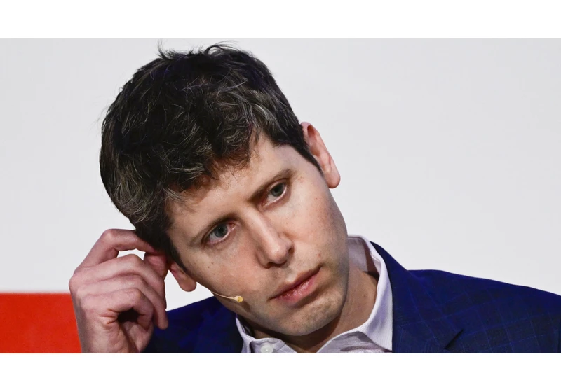  Sam Altman says his CEO ouster "wasn't the craziest thing that would happen in OpenAl's history" — neither will Meta's $100 million raid on the firm's top AI talent 
