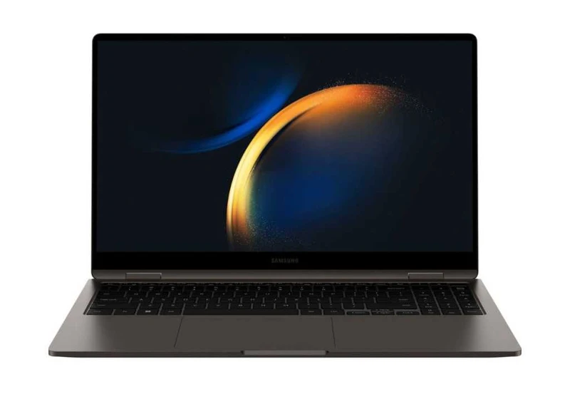 Save $450 on this swanky Samsung Galaxy laptop with an OLED screen