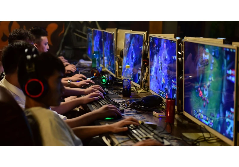 China has forbidden under-18s from playing games for more than three hours/week