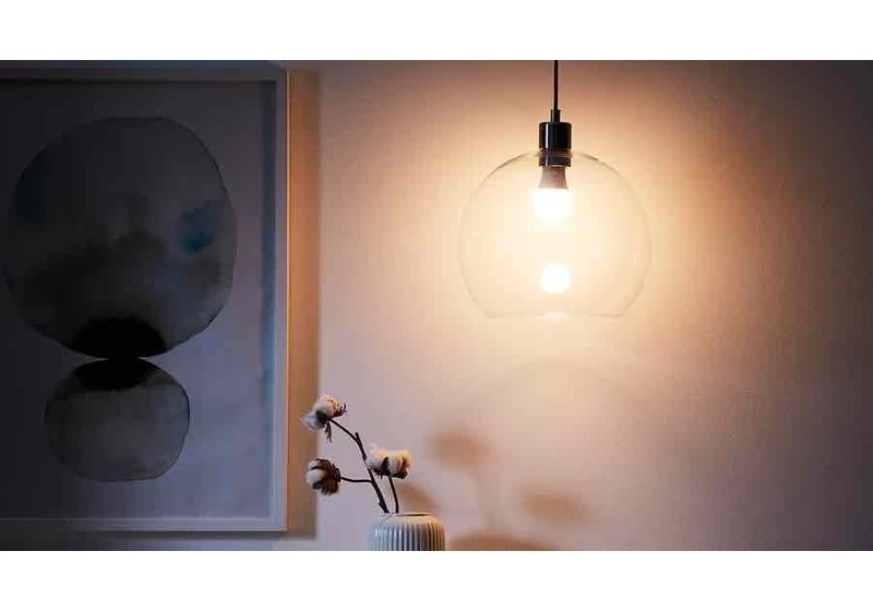 Ikea's smart lights now offer one of Philips Hue's most compelling features