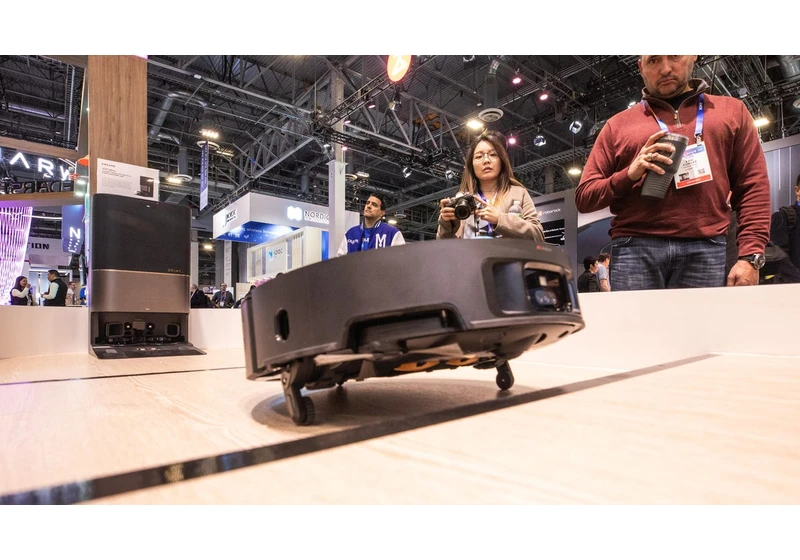 Dreame's Robot Vacuum Won't Be Climbing Stairs, but We Saw It Summit a Small Ledge at CES 2025