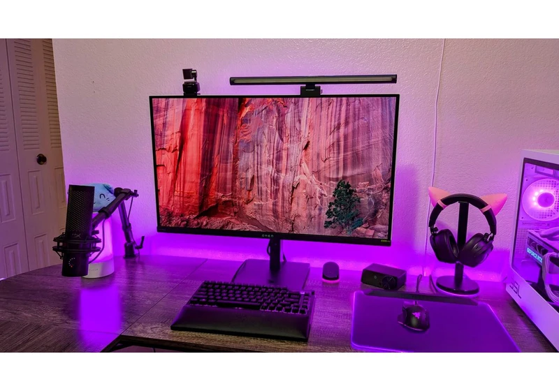  HP's best 4K, 240Hz OLED gaming monitor boasts some incredibly useful features, but the stand falls short 