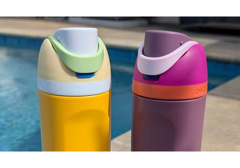 The Owala FreeSip Is My Go-to Water Bottle. Here's Why It Makes Such a Great Gift