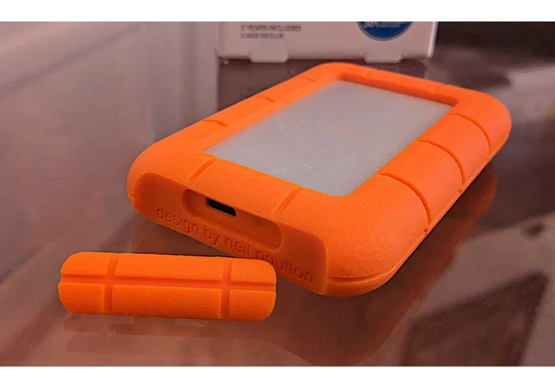 LaCie Rugged Mini SSD review: Eye-catching design and performance