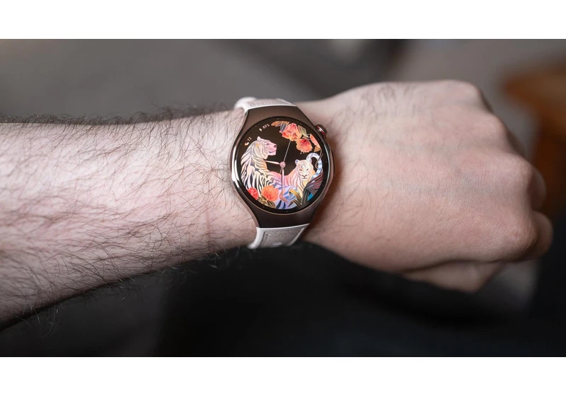 Huawei Watch 5 Tested: Easy Heart Scanning, but Not for Americans