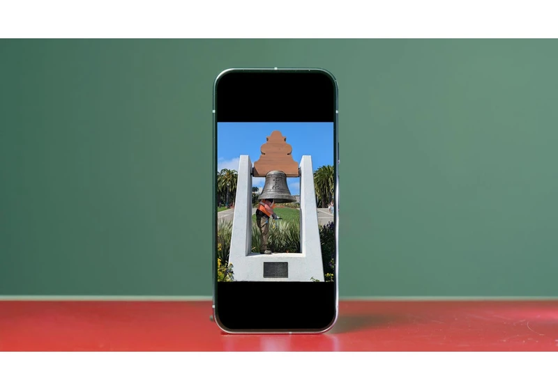 From Bougainvilleas to Trucks: How Pixel 10's AI Camera Coach Helped Me Take Better Photos