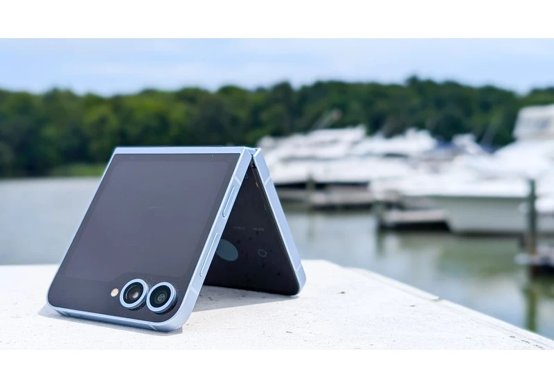 The Samsung Galaxy Z Flip FE could be more powerful than we expected