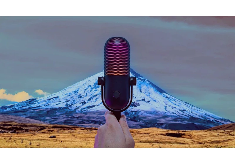 I wish this microphone made my voice glow as bright as it does, but it's still a solid, easy-to-use mic