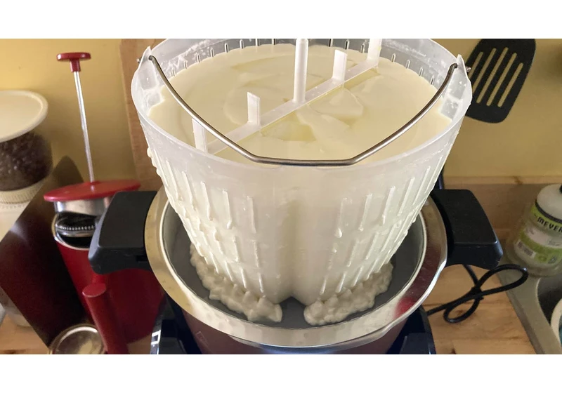 I Tried Fromaggio, a New $785 At-Home Cheesemaker. Here's How It Went