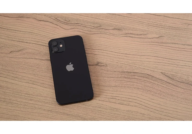 I Always Keep My Phone Face Down on the Table. Here's Why