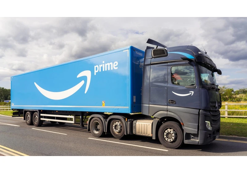 Amazon is Suddenly Giving Refunds Dating Back to 2018: Here's Why