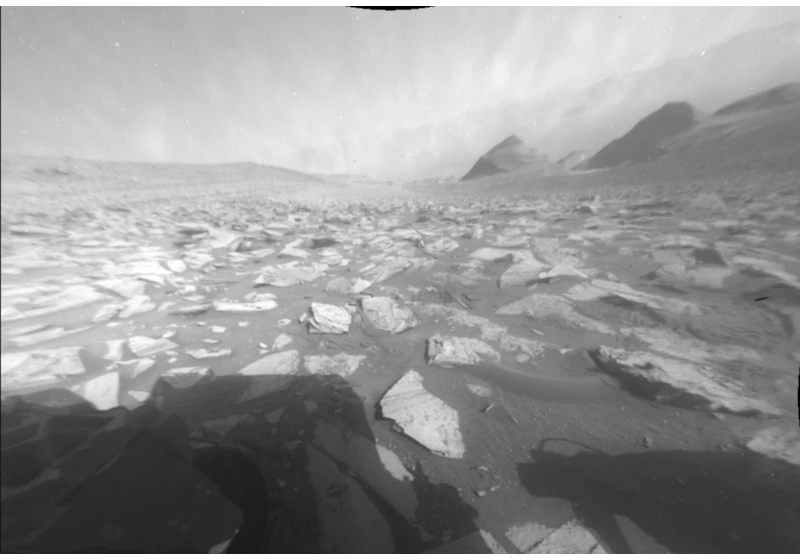 NASA’s Curiosity rover snapped this dreamy timelapse of a Martian day