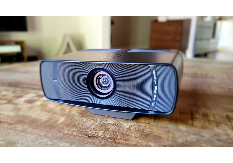  Elgato Facecam Pro review: Large and in charge 
