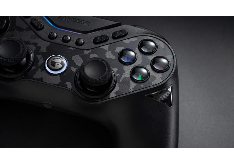 The GameSir Tarantula Pro has one of the coolest features that I've ever seen on a controller