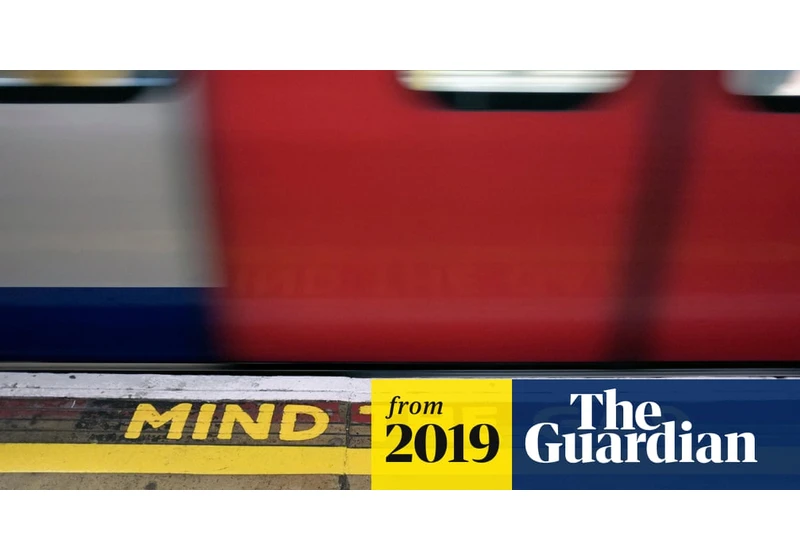 The Christmas story of one tube station's 'Mind the Gap' voice (2019)