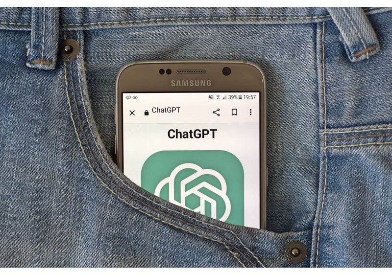 ChatGPT Android App Available For Pre-Registration In The Google Play Store via @sejournal, @kristileilani