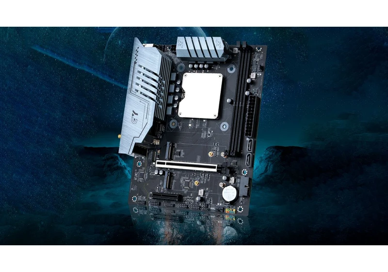  Intel B760M Motherboard Debuts With Mobile Raptor Lake CPUs, Vapor Chamber Cooling 