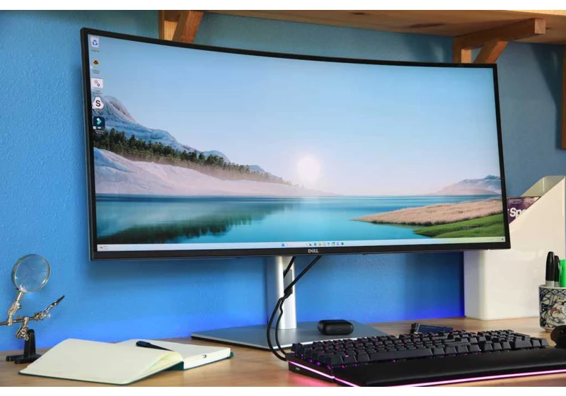 Dell Ultrasharp U3824DW review: A monitor that’s all work, no play