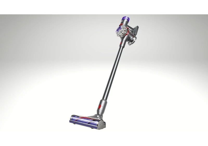 I’m finally going to upgrade my old vacuum with this cheap Dyson V8