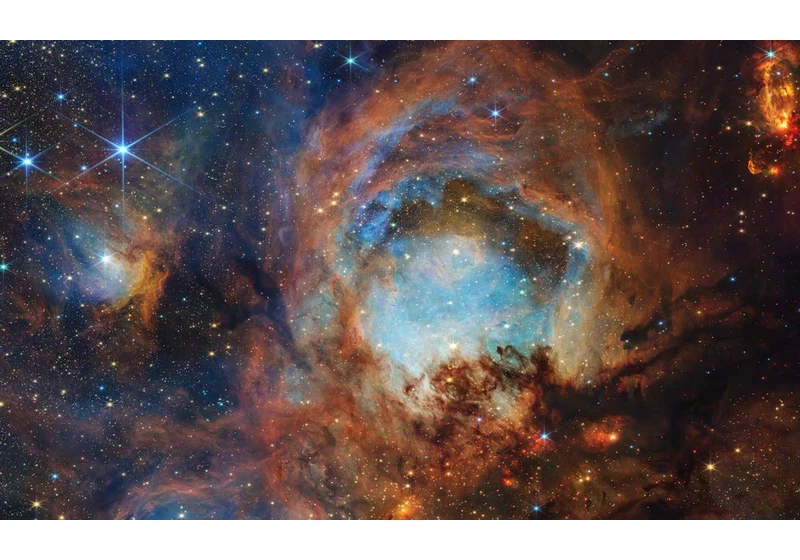 The Webb Telescope captures a mesmerizing view of the Cat's Paw nebula