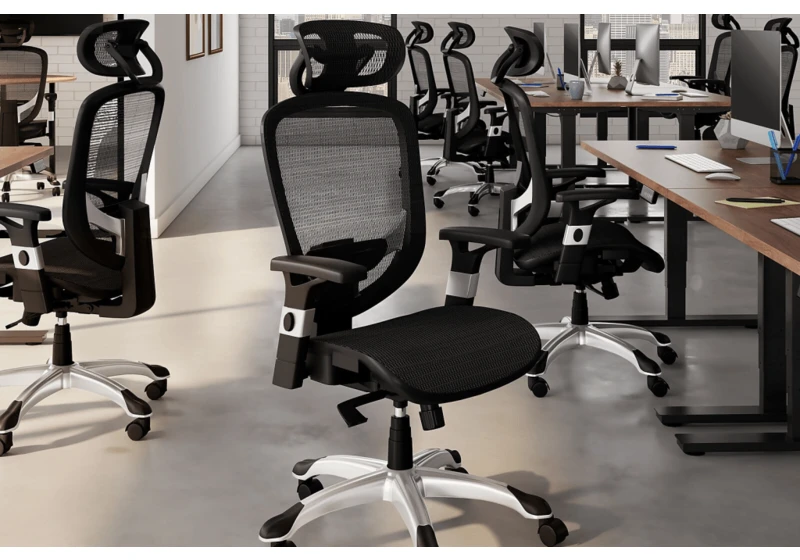 Get Reddit’s favorite desk chair for 50% off while you can today