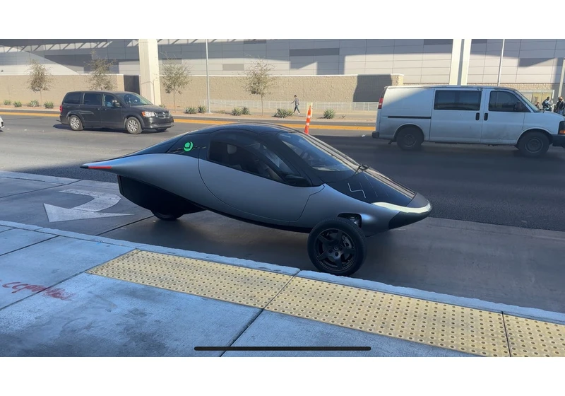 I Took a Ride in a Solar-Powered EV That Doesn't Need to Plug In
