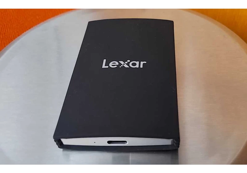Lexar Armor 700 portable SSD review: Fast and impervious to the elements