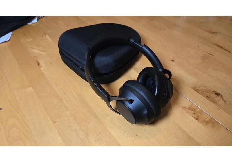 The new HyperX Cloud MIX 2 will firmly take the lead for wireless PC gaming headset fans with stellar battery life