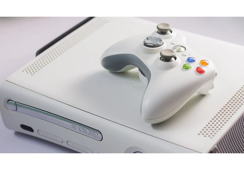 Console repairer encounters Xbox 360 that Microsoft banned over 'bad debt' from unpaid bills — Microsoft MVP chimes in with an elegant official solution