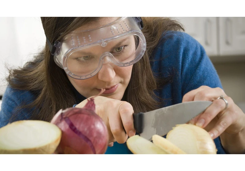 20 Kitchen Tools That Professional Chefs Say Are Totally Useless