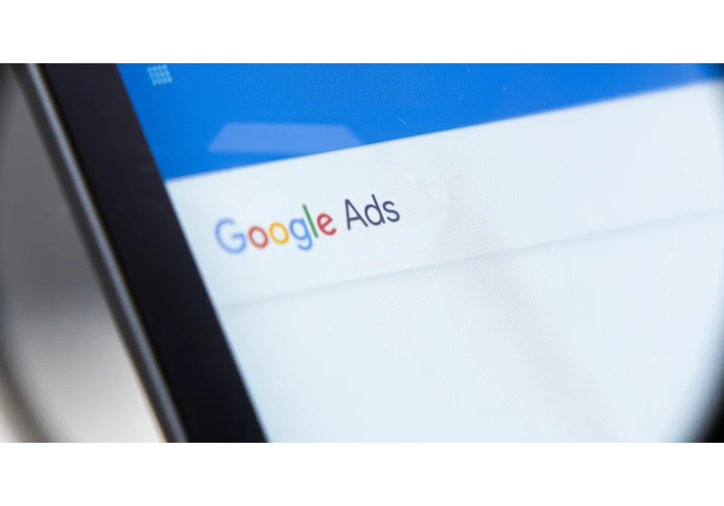 Google Investigating Local Ad Fraud Affecting Business Pages via @sejournal, @MattGSouthern