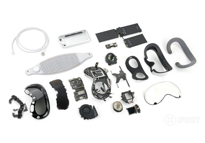 Apple Vision Pro teardown deconstructs the weird-looking EyeSight display