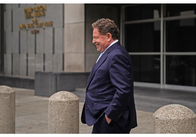 Bobby Kotick's reign at Activision Blizzard ends December 29, 2023